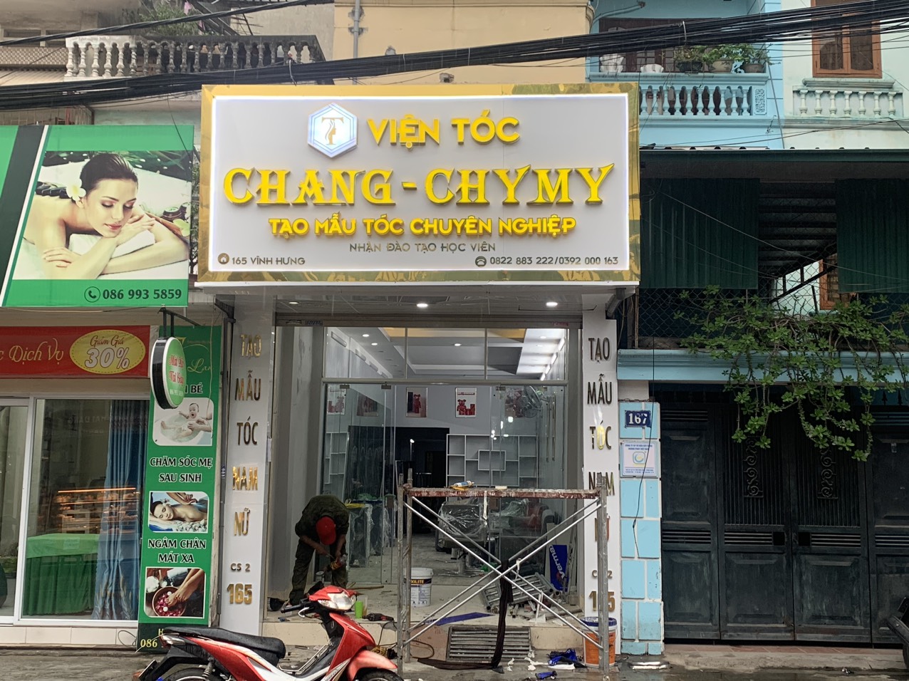 Biển quảng cáo 2